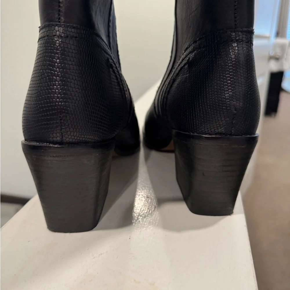 Black Over The Knee Riding Boots Size 9.5 Elegant Classic
